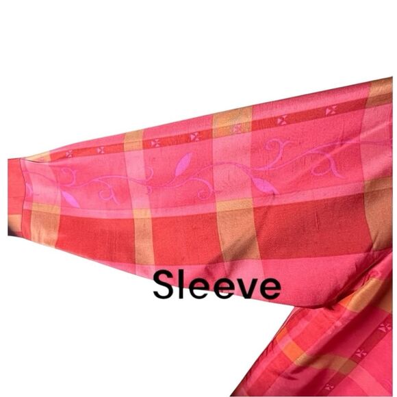 Jessica Holbrook 3 piece set size medium. 100% silk in dark pink. Vibrant, work - Picture 14 of 14